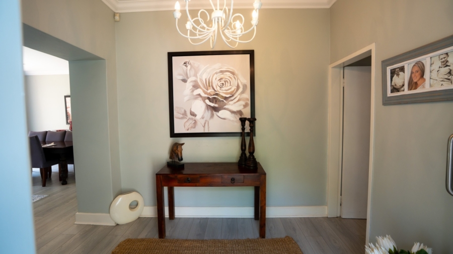 To Let 4 Bedroom Property for Rent in Wilkoppies North West
